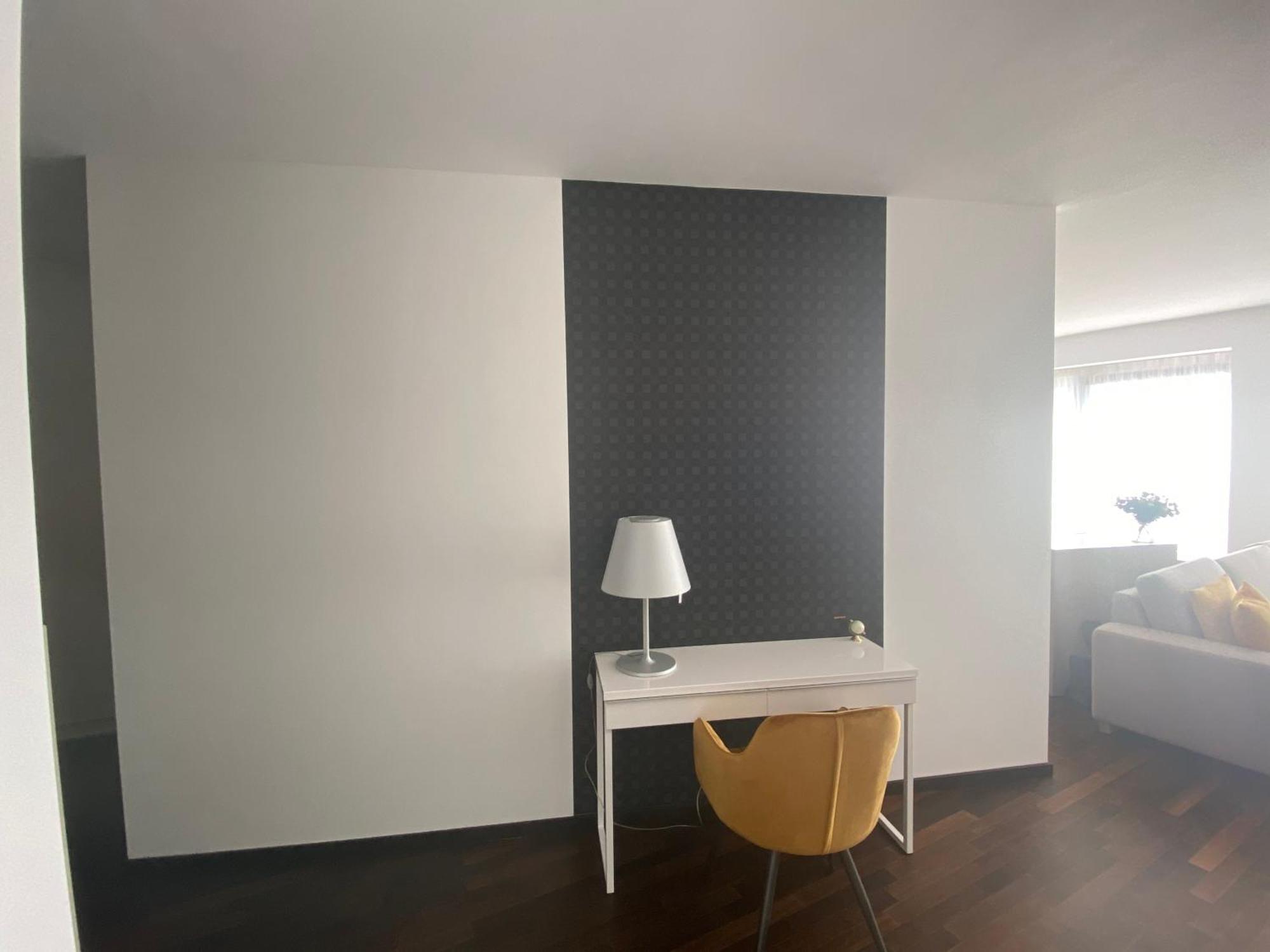 Luxurious In High Class Building Kranhaus In Appartement Keulen